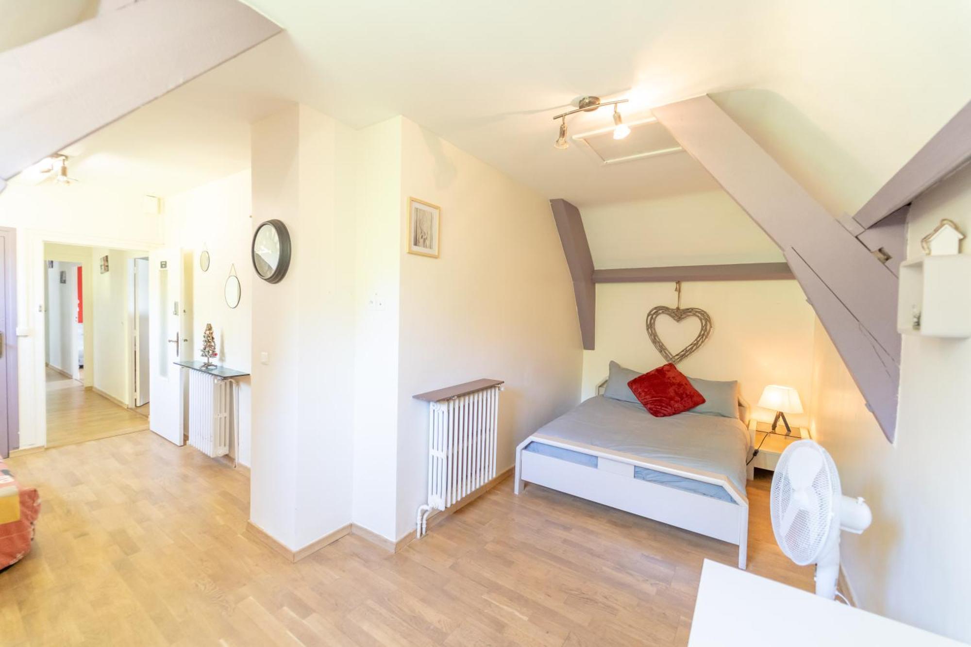 Appart 4 Chambres Parking Voitures Velos 10Min Blois Extérieur photo